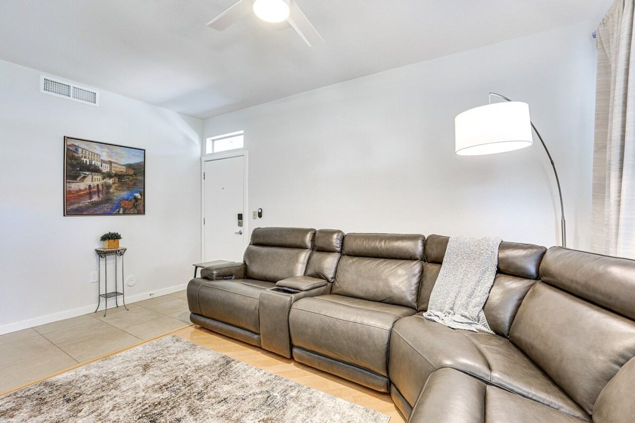 11375 E Sahuaro Dr #1385952P - Photo 3 of 26