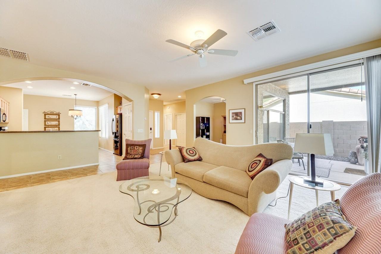 9746 E Coopers Hawk Dr #1385874P - Photo 4 of 25