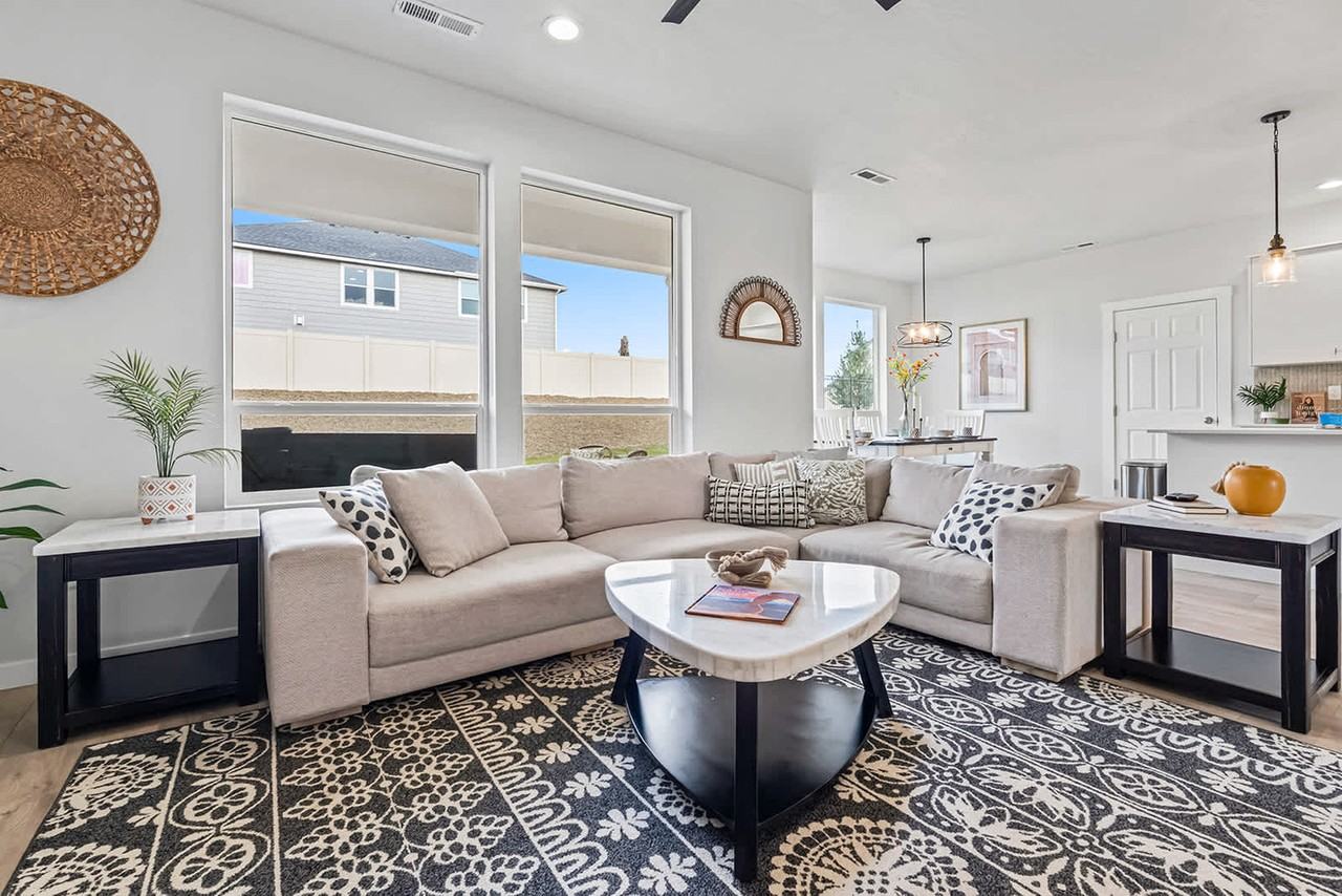 1424 W Bass River Dr #1470094P - Photo 3 of 38