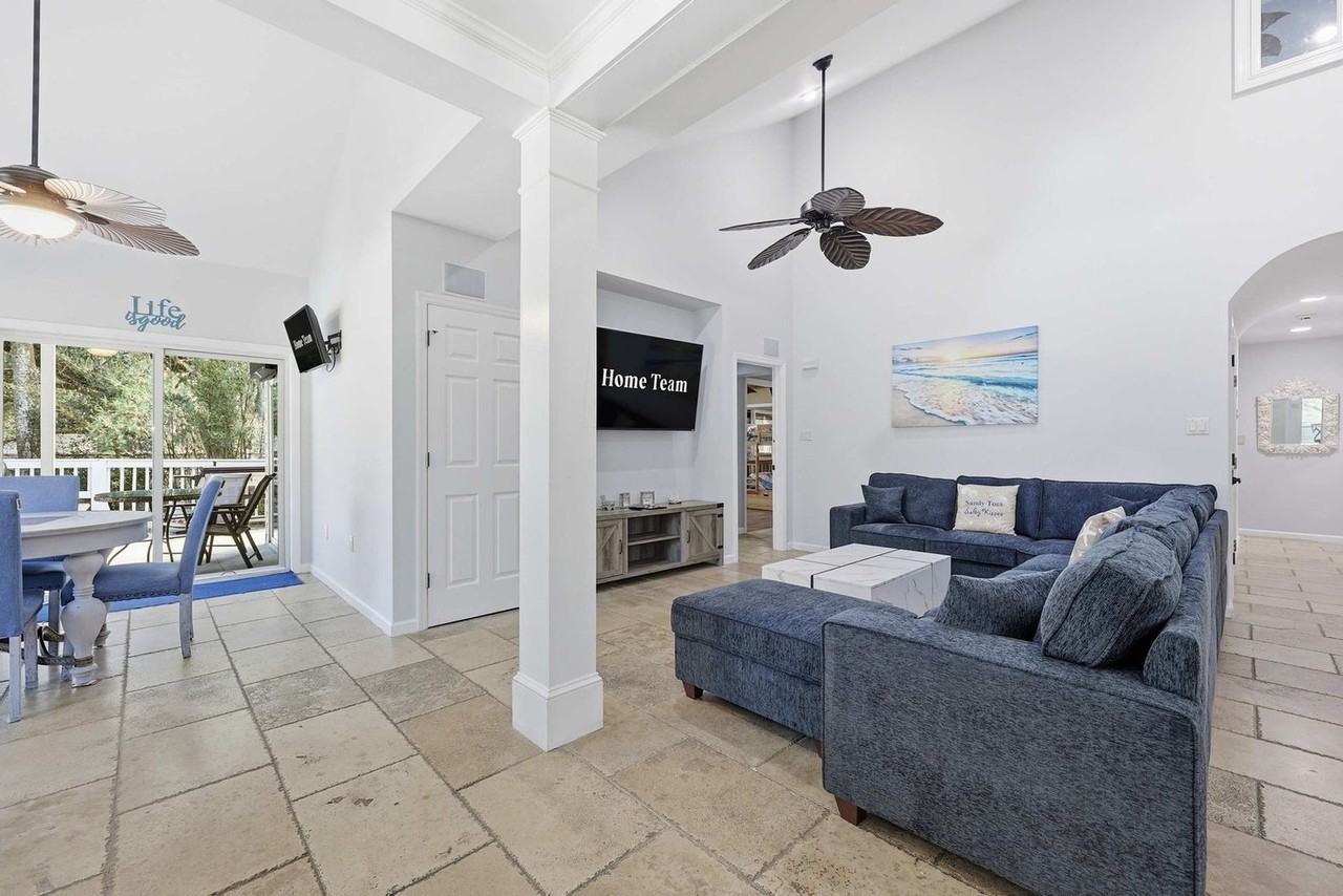 6 Ibis St #1466129P - Photo 3 of 45