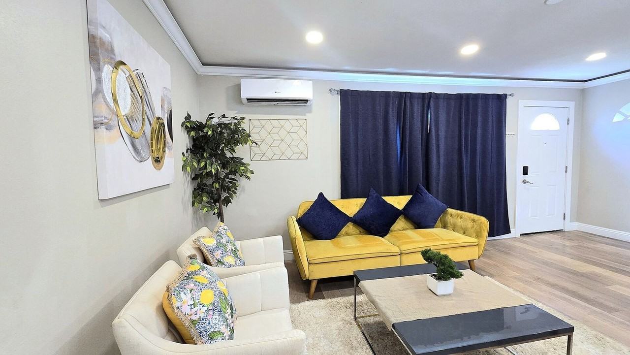 1059 Gillespie Dr #1471793P - Photo 5 of 44