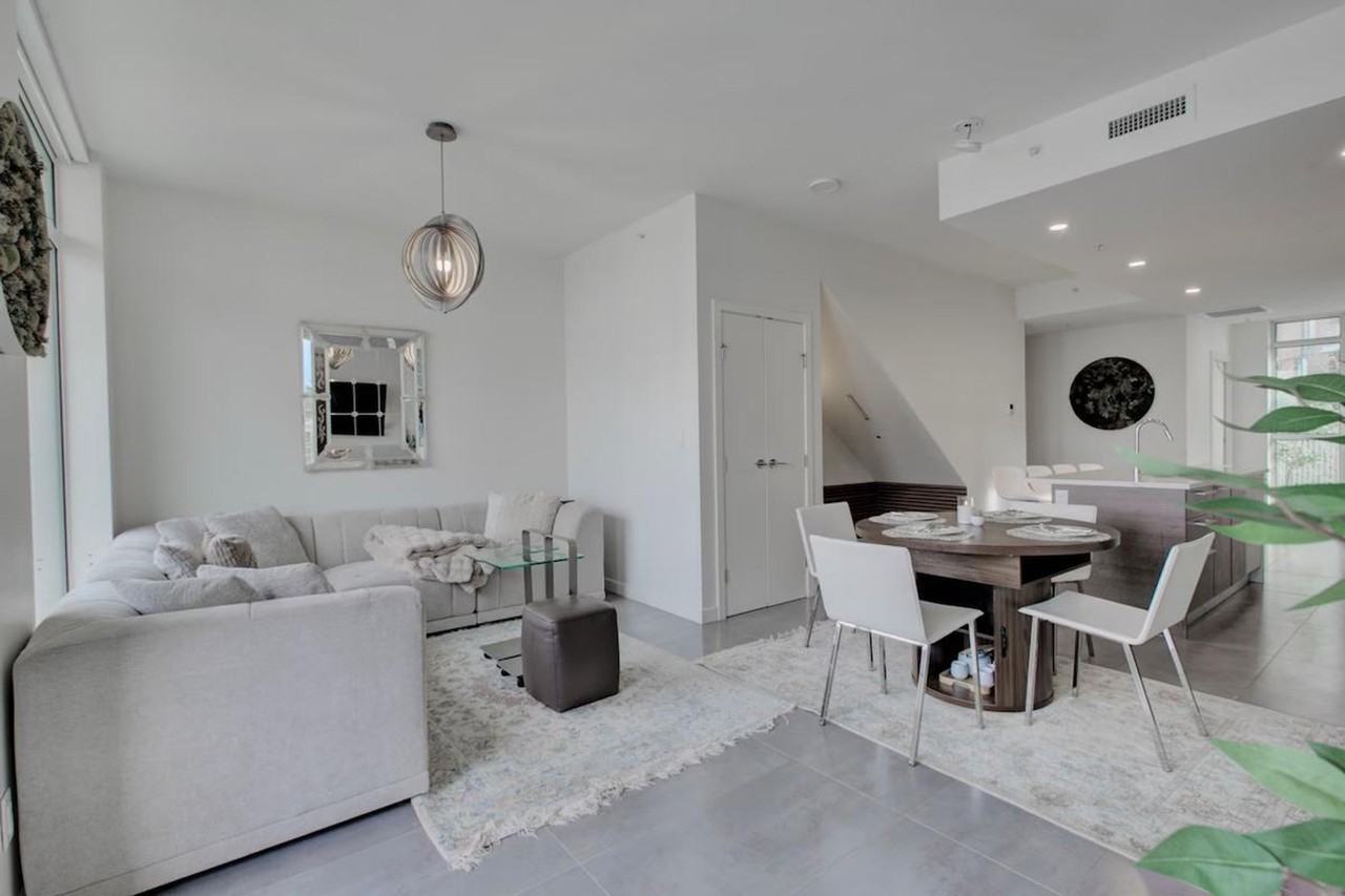 203 East 7th Ave #1473073P - Photo 2 of 46