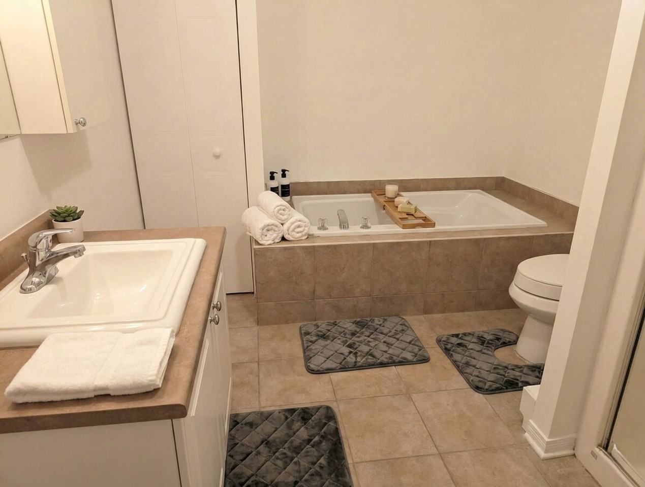 4595 Rue L'écuyer #1473543P - Photo 5 of 25