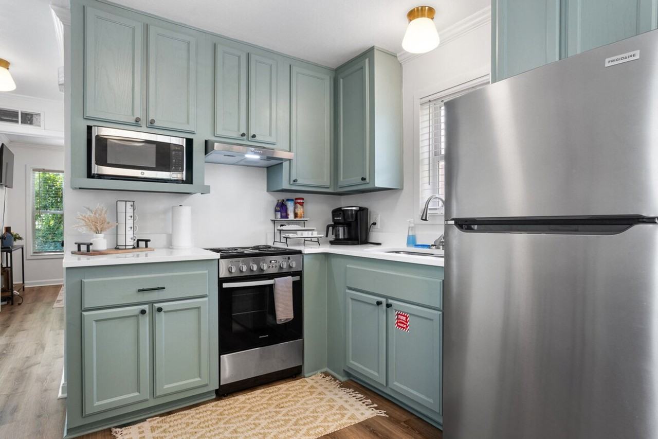 1911 Government St #1473628P - Photo 7 of 21