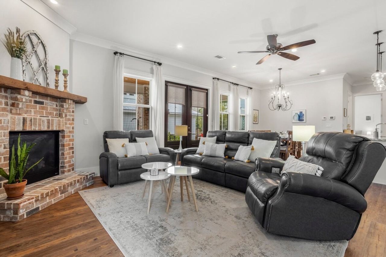 164 Markham Dr #1473627P - Photo 2 of 43