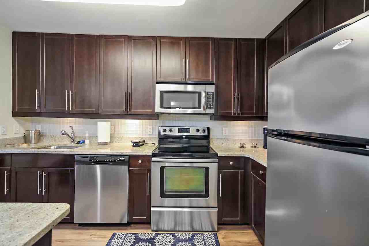 599 John Carlyle St #1473418P - Photo 5 of 43