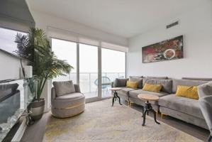 featured image of 7 Wood St