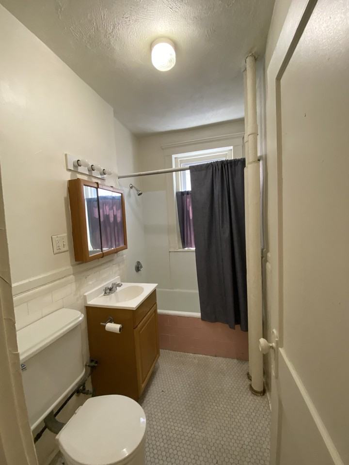 97 Brainerd Road - Photo 3 of 5