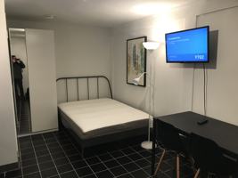 featured image of 1517 Comox Street #7