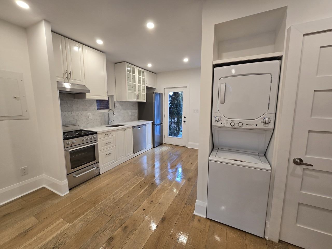 1174 Davenport Road #1 - Photo 3 of 17