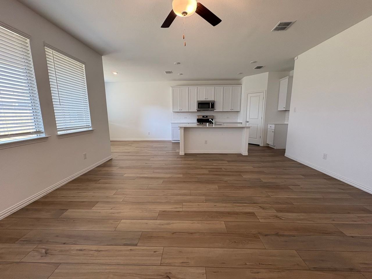 1242 Tupelo Trl - Photo 5 of 23