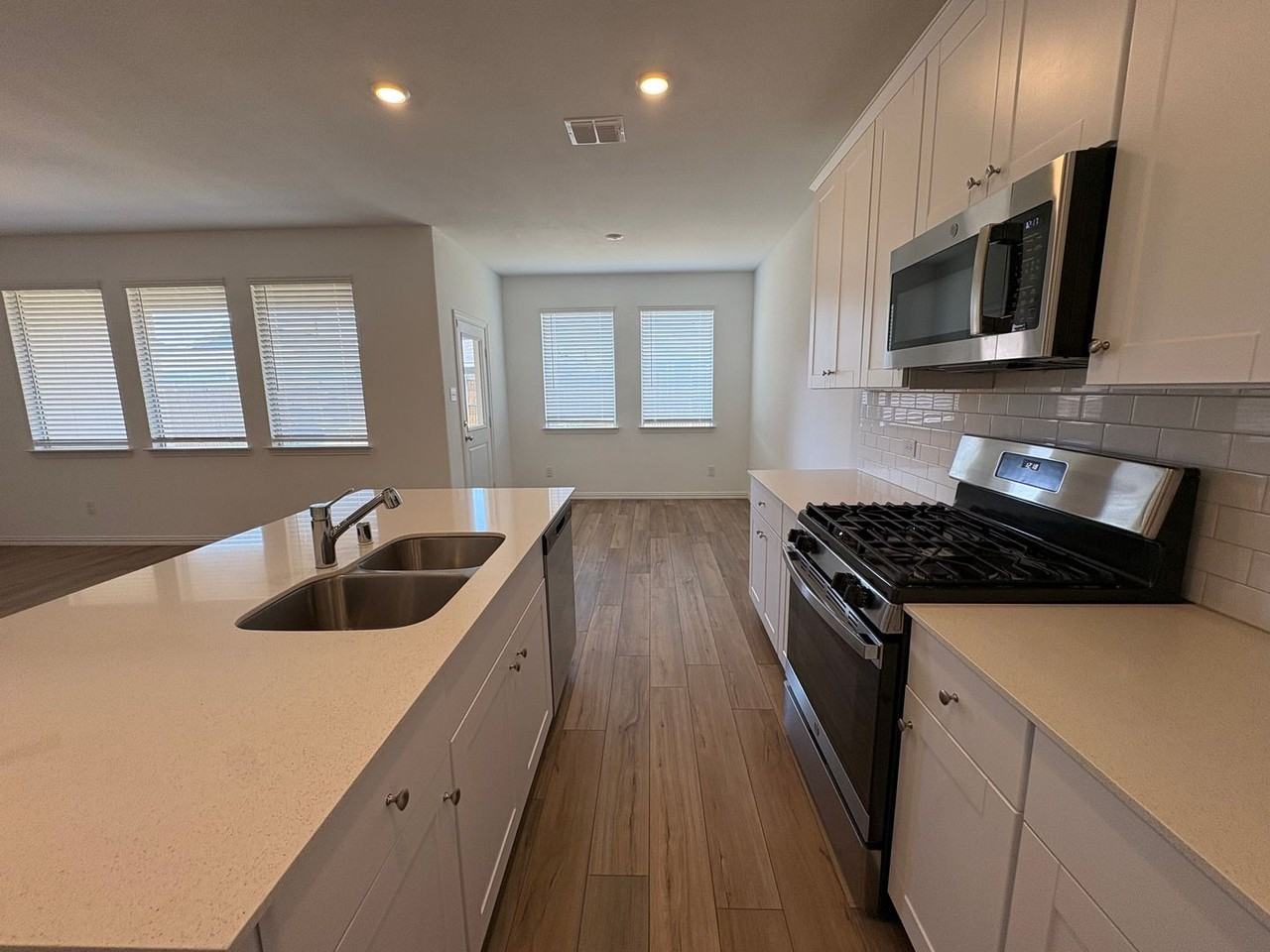 1242 Tupelo Trl - Photo 3 of 23