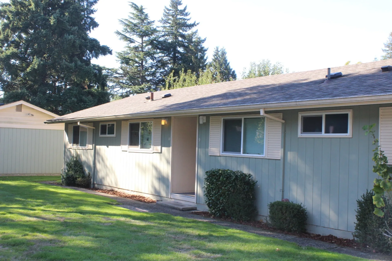 4645 SE King Road - Photo 5 of 14