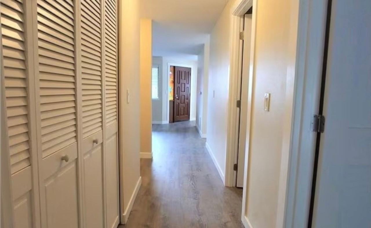 Royal View Apartments - Photo 7 of 16