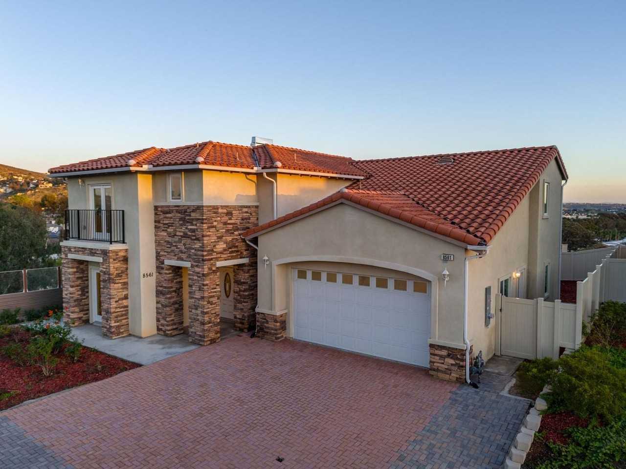 8561 Grove Hill Ct - Photo 2 of 49