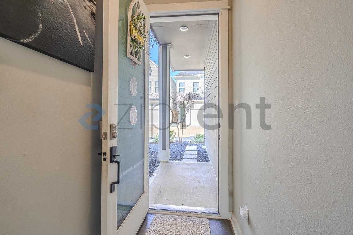 6706 Parker Grove Ln - Photo 6 of 34