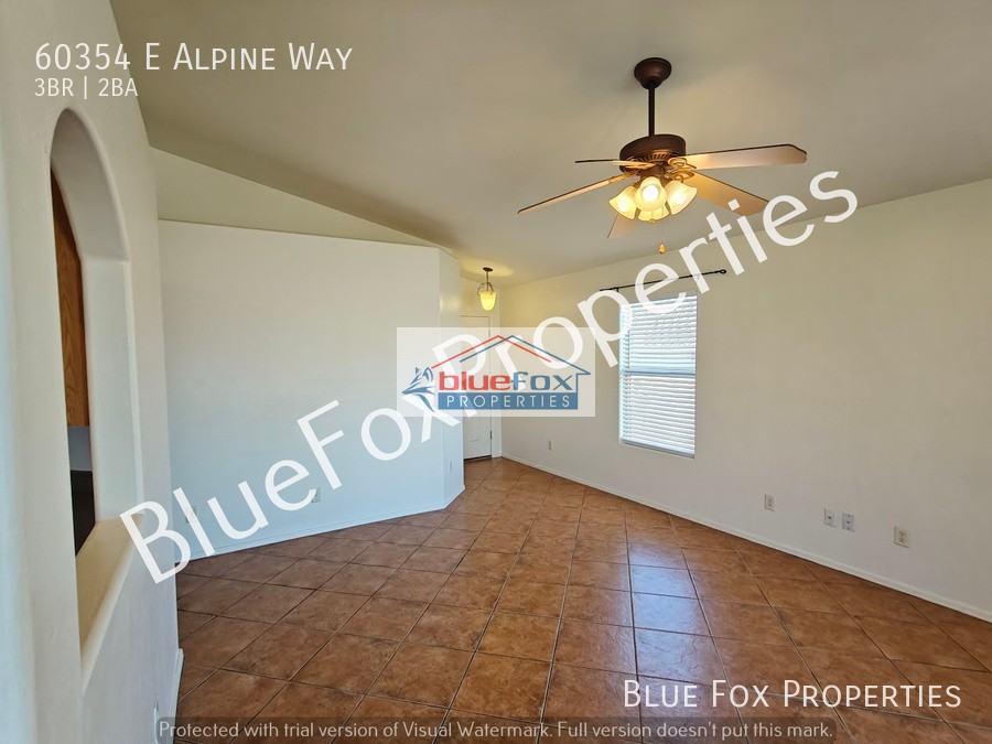 60354 E Alpine Way - Photo 3 of 32