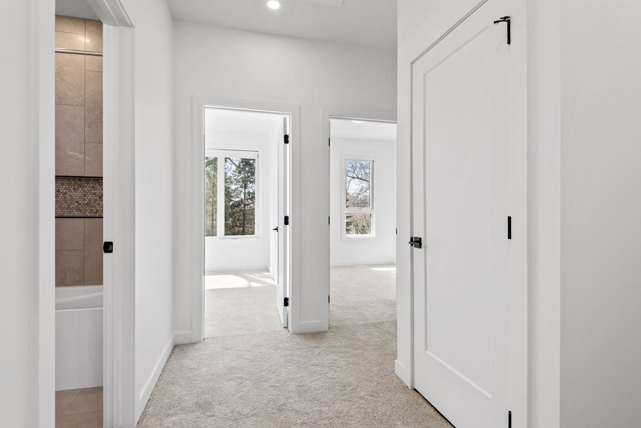 8903 92 Ave NW - Photo 7 of 19