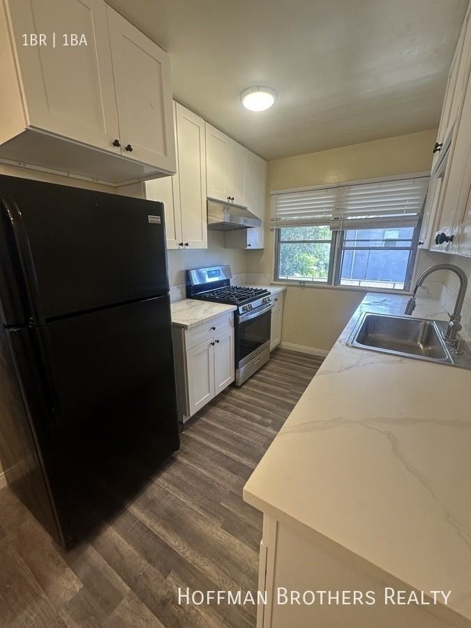 14161 Friar St #2 - Photo 2 of 19