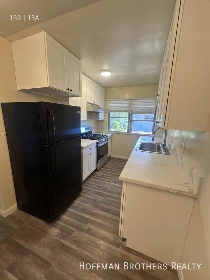 14161 Friar St #2 - Photo 3 of 19