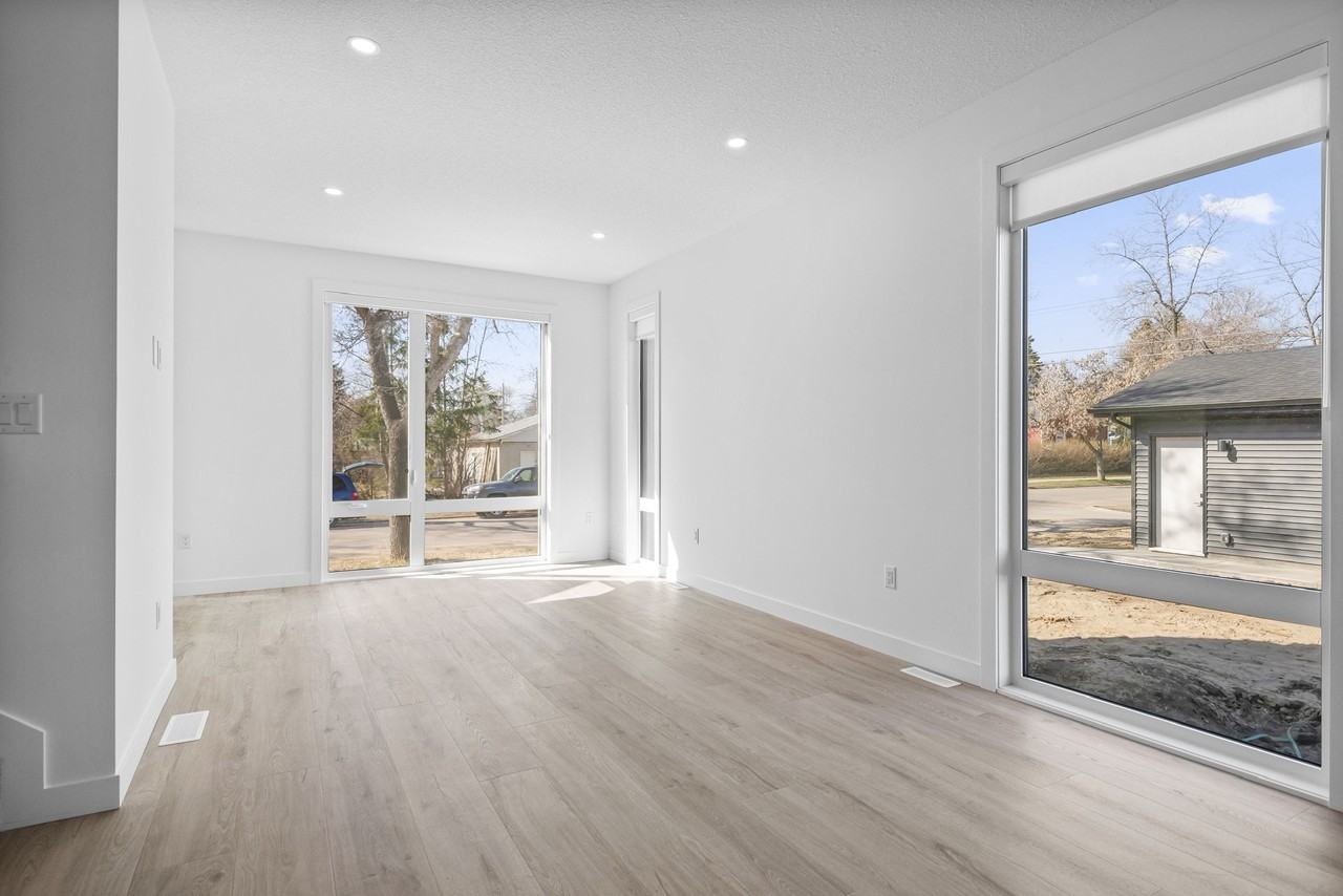 8909 92 Ave NW - Photo 6 of 20