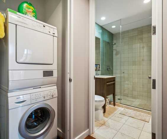 1600 Broadway #9C - Photo 3 of 14