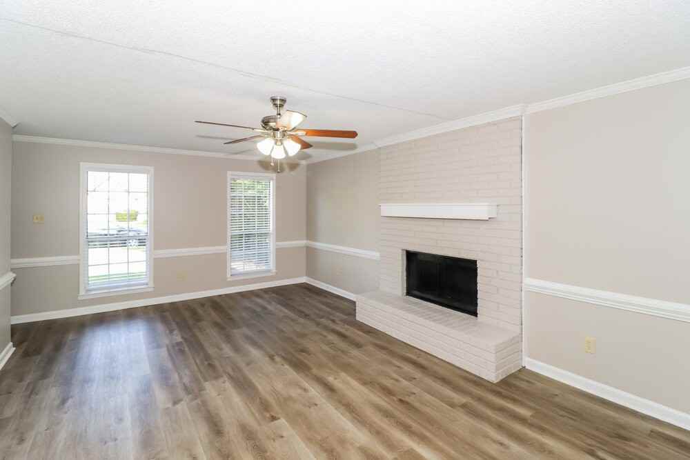 2535 Clydes Place Cv - Photo 6 of 17