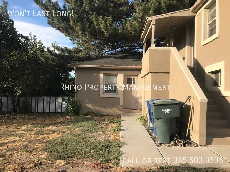 2885 Van Buren Ave #3 - Photo 7 of 9