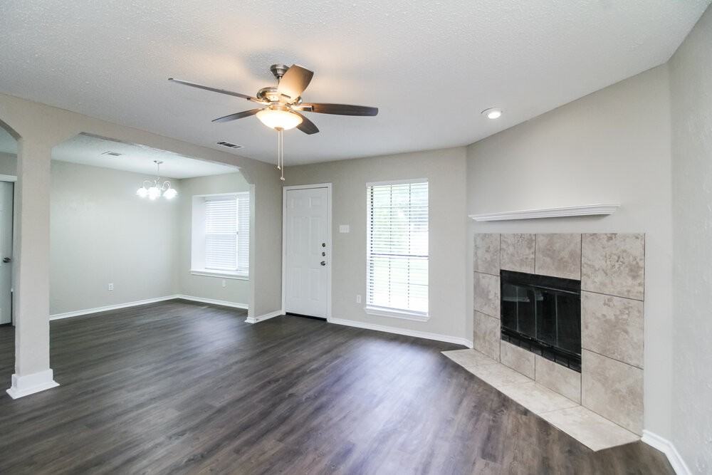 834 Green Pastures Dr - Photo 3 of 16