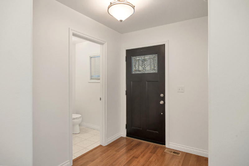 924 Expedition Trl - Photo 2 of 25