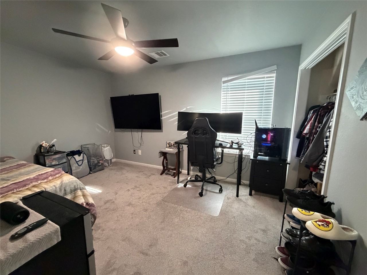 15218 Loys Coves Ct #15218 - Photo 2 of 27