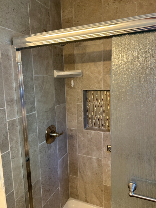 137 Hardy Ave - Photo 7 of 11