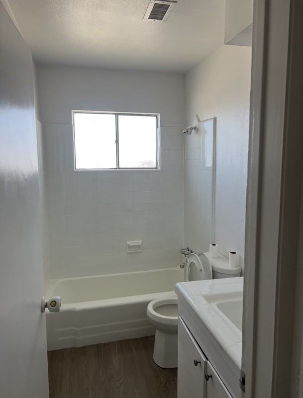 2501 Bishop Dr #6 - Photo 3 of 6