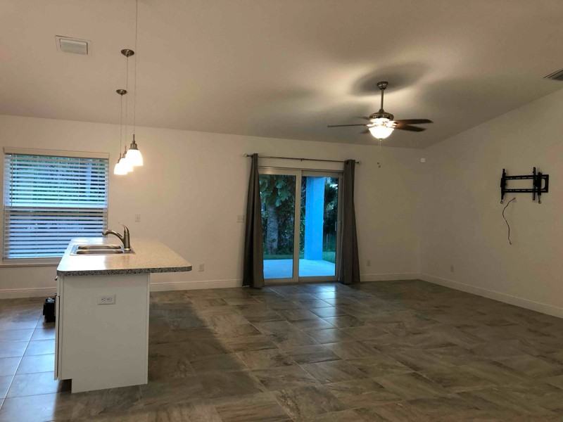 926 24th Ave - Photo 6 of 9