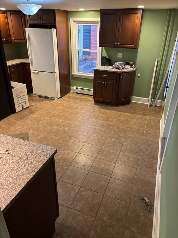 118 S Main St - Photo 3 of 10