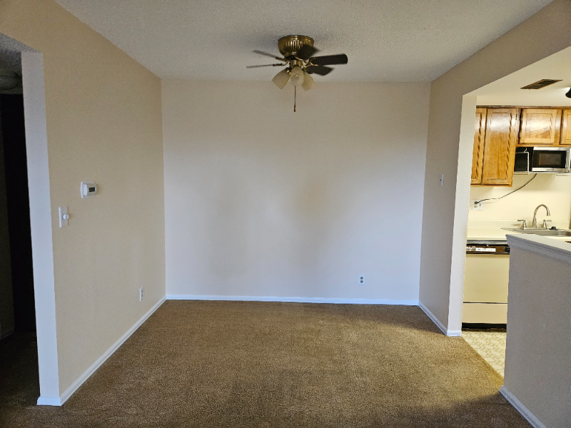 912 Tenderfoot Hill Rd #204 - Photo 5 of 16