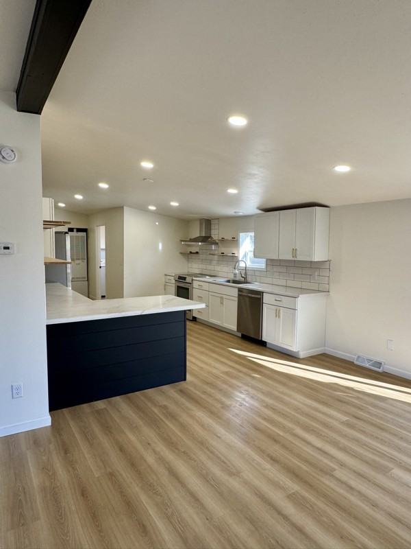 102 Twin Dr - Photo 4 of 7