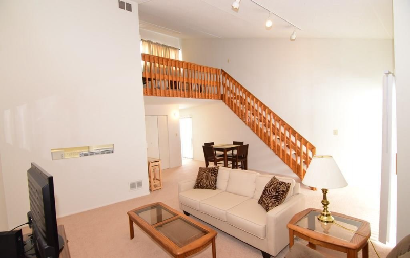 802 Stratford Dr #38 - Photo 3 of 20