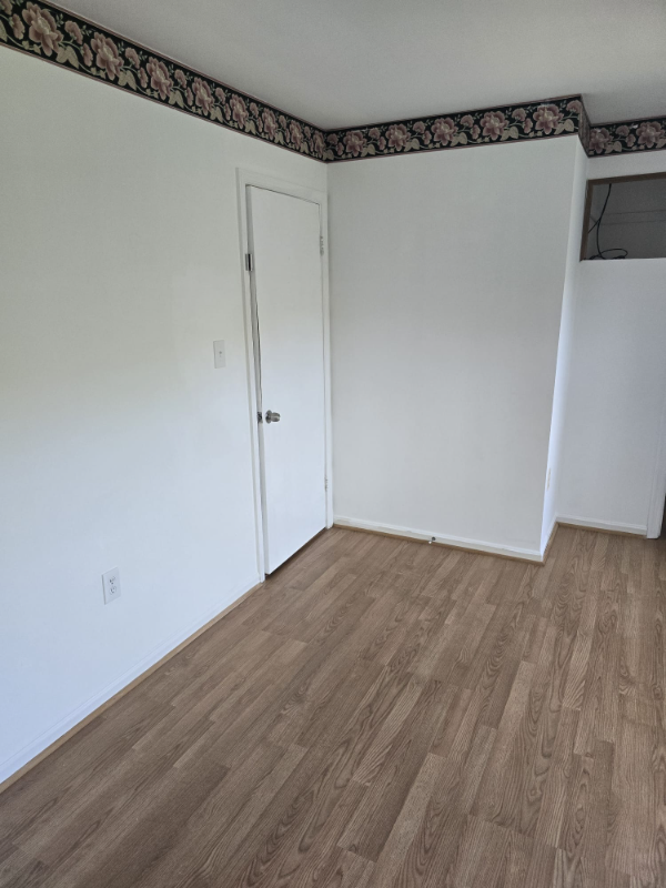 1902 Bronzegate Blvd - Photo 3 of 16