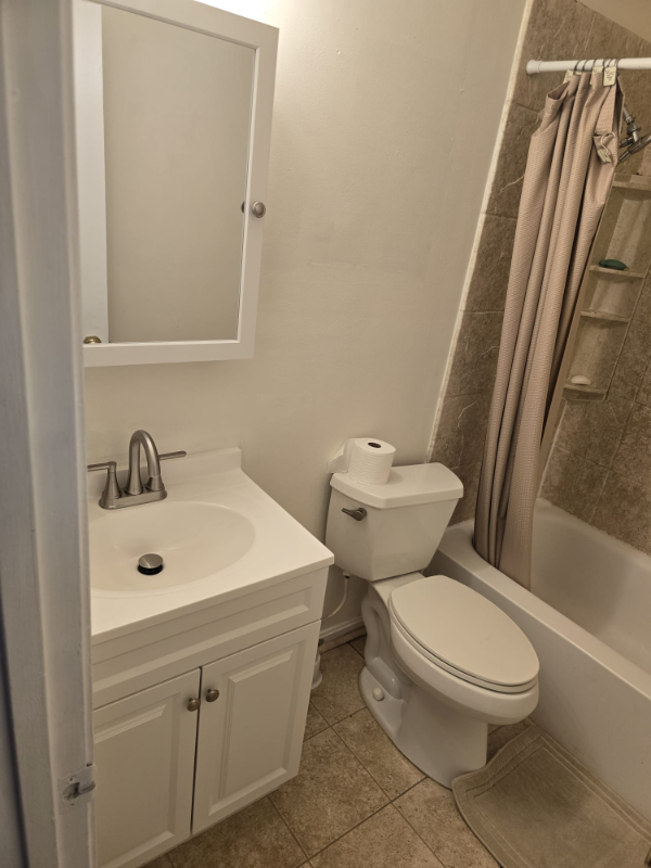 1902 Bronzegate Blvd - Photo 5 of 16