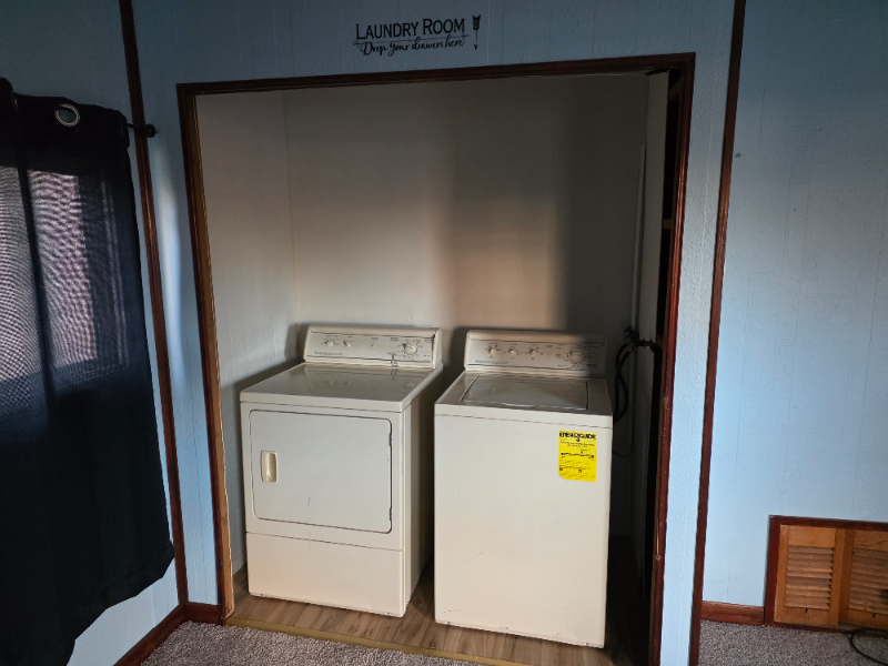 4305 Altamont Dr - Photo 5 of 13