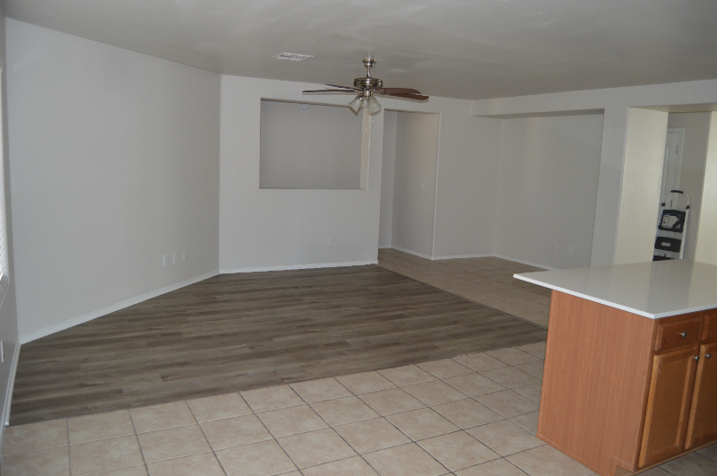 2150 W Sunset Surprise Ct - Photo 4 of 17