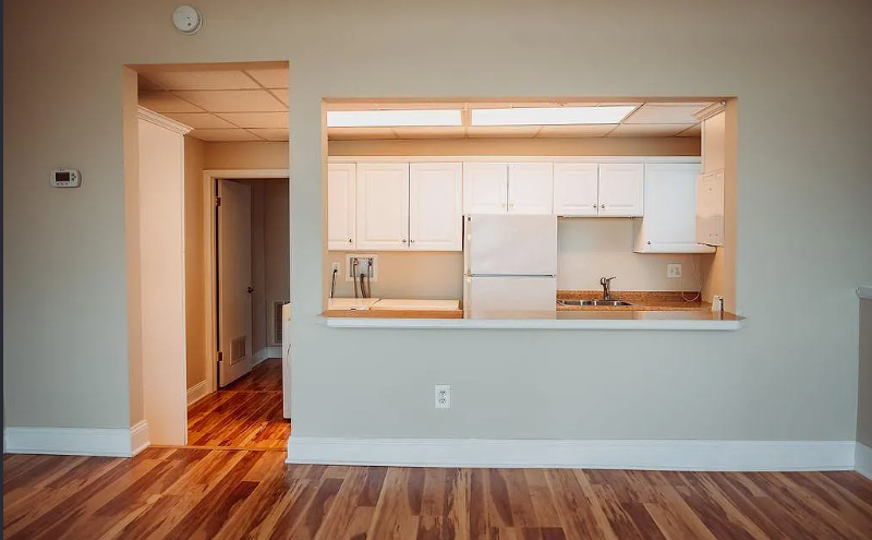 309 Saint John St #C - Photo 3 of 8