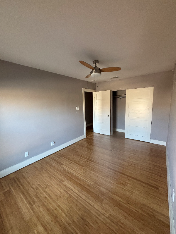 2509 Loyola Ln - Photo 3 of 10