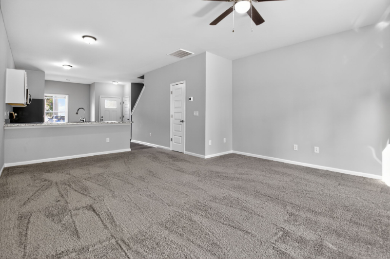 149 Buckhorn Ave - Photo 4 of 10