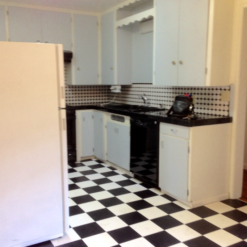 140 Cuesta Dr - Photo 2 of 6