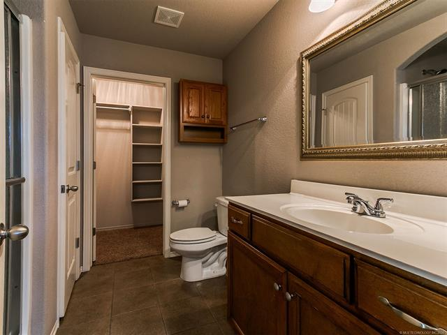 15112 E 109th St N - Photo 6 of 10