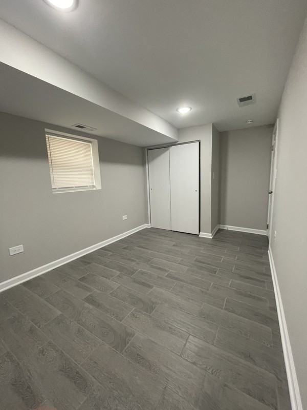 5924 S Rockwell St #B - Photo 3 of 5