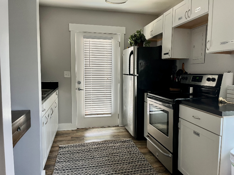 2945 Alabama Dr - Photo 5 of 11