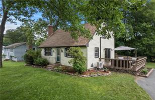 featured image of 120 Stollman Rd